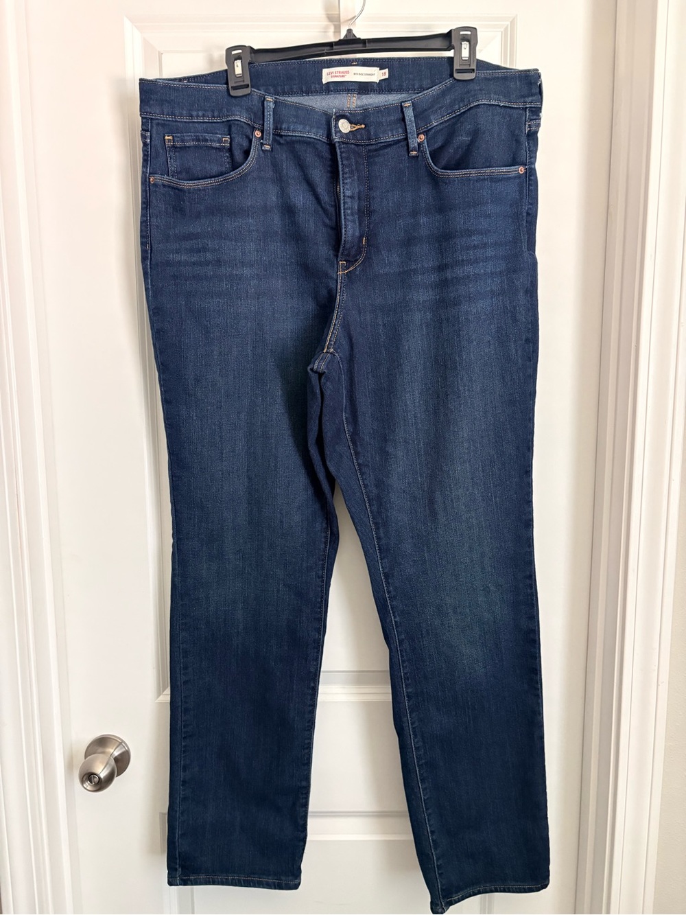 Signature by Levi Strauss Women's Dark Blue Boot-Cut Jeans
